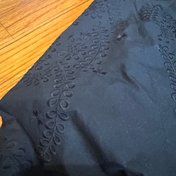 Black eyelet zipper jacket - Picture 3 of 6